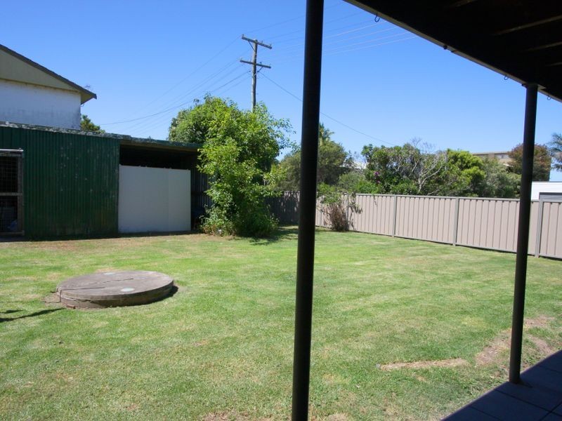 13 Yamba Street, Palmers Island NSW 2463