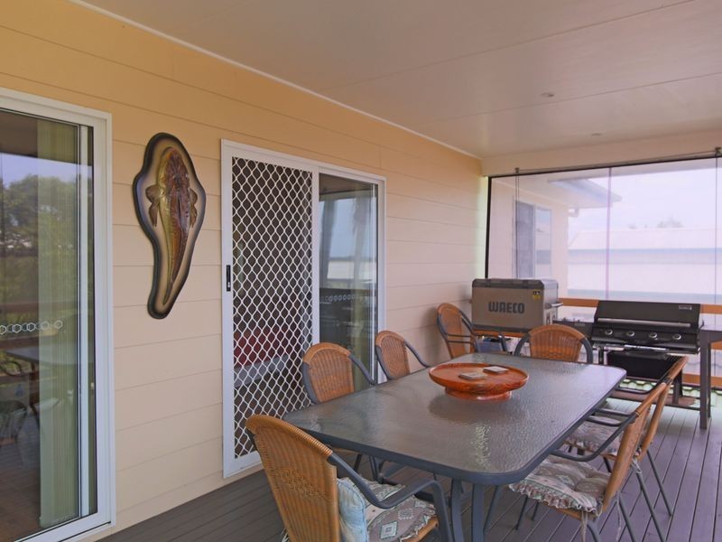11 Dalley Street, Palmers Island NSW 2463