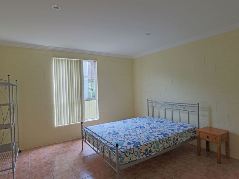 11 Dalley Street, Palmers Island NSW 2463