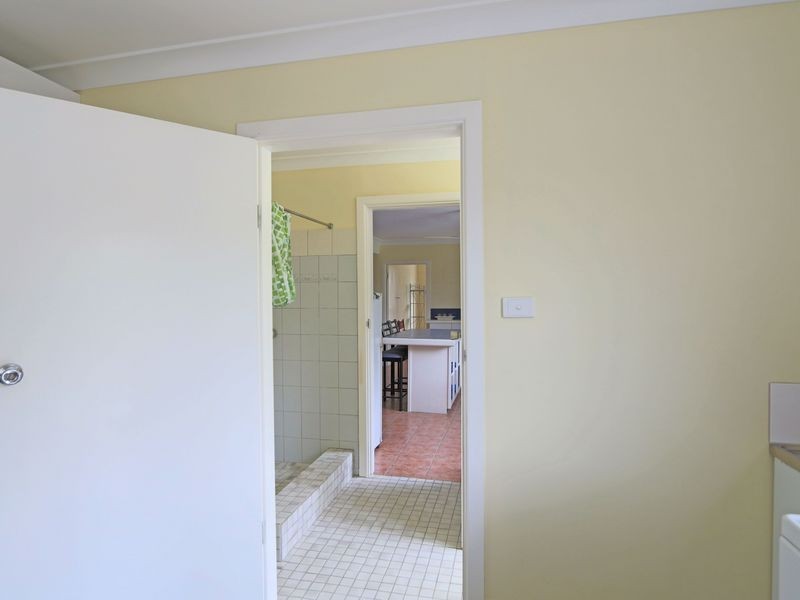 11 Dalley Street, Palmers Island NSW 2463