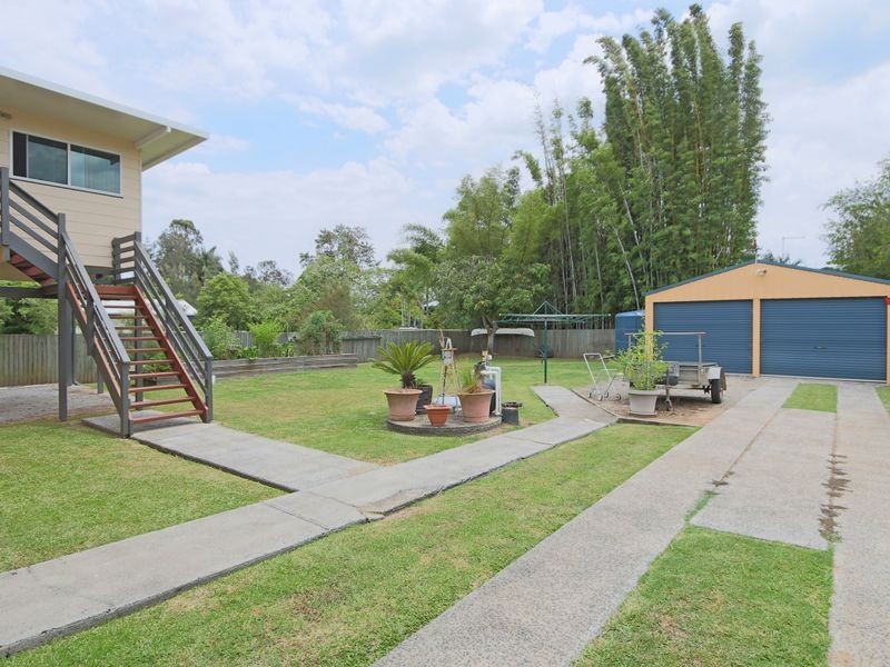 11 Dalley Street, Palmers Island NSW 2463