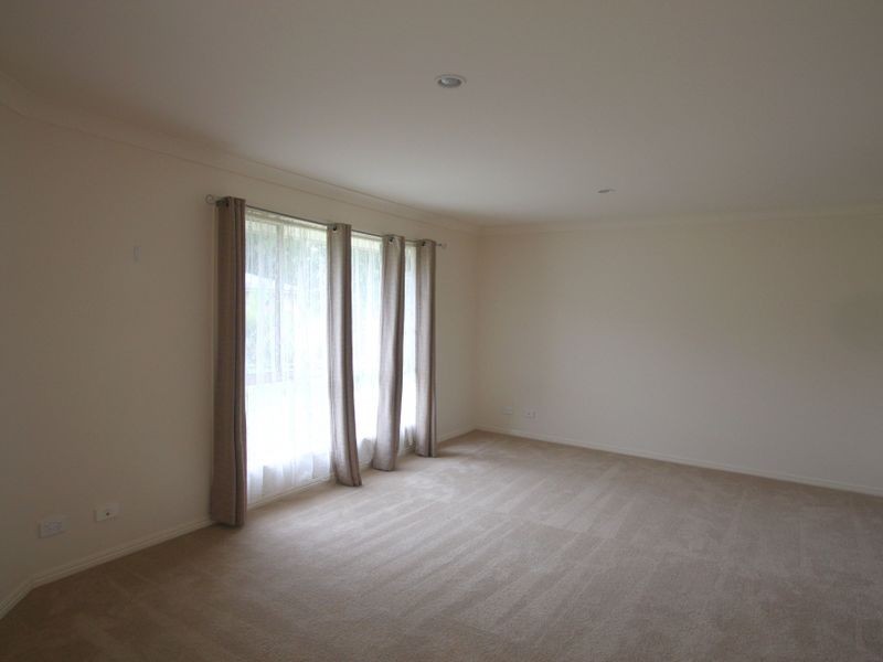 12 Kelly Crescent, Townsend NSW 2463