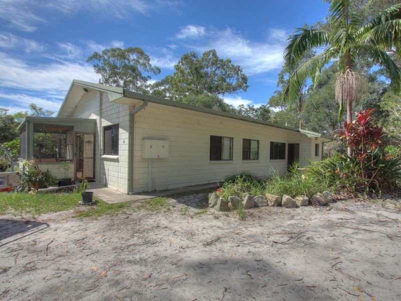 1027 Brooms Head Road, Taloumbi NSW 2463