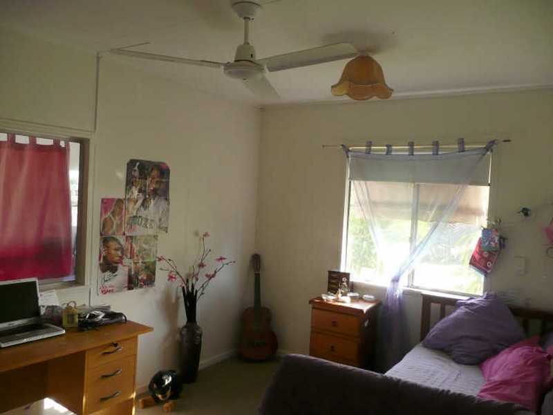 1078x Yamba Road, Palmers Island NSW 2463