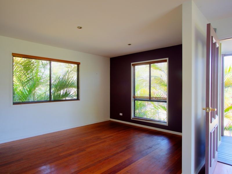 112 Emu Drive, Woombah NSW 2469
