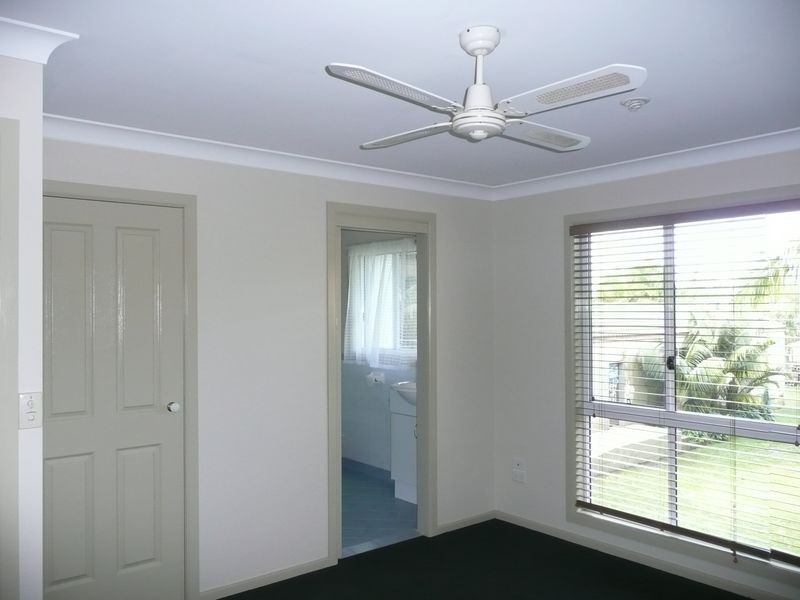 10 Carrington Street, Palmers Island NSW 2463