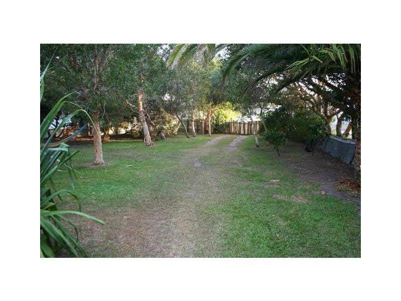 Brooms Head NSW 2463