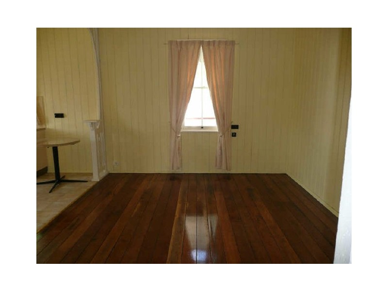 33 Wharf Street, Maclean NSW 2463