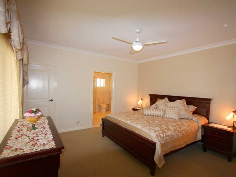 6 Blue Wren Close, Gulmarrad NSW 2463