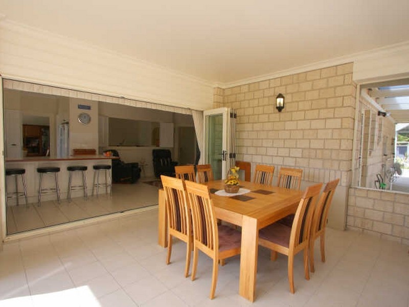 6 Blue Wren Close, Gulmarrad NSW 2463