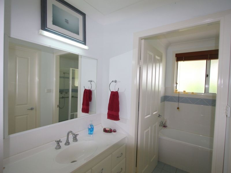 10C Clyde Essex Drive, Gulmarrad NSW 2463