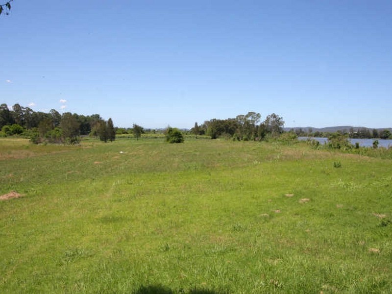 Hielaman Is. Lwr. Southgate via Lawrence, Maclean NSW 2463