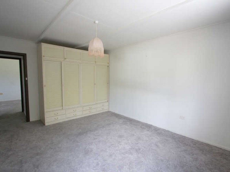 8 John Street, Maclean NSW 2463