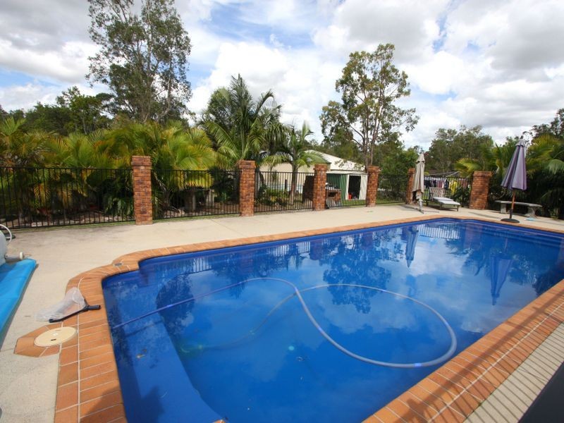 6 Major Mitchell Drive, Gulmarrad NSW 2463