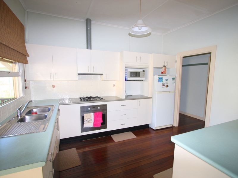 11 Roderick Street, Maclean NSW 2463