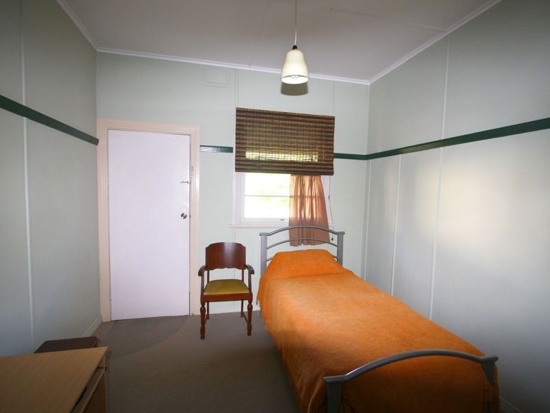 11 Roderick Street, Maclean NSW 2463