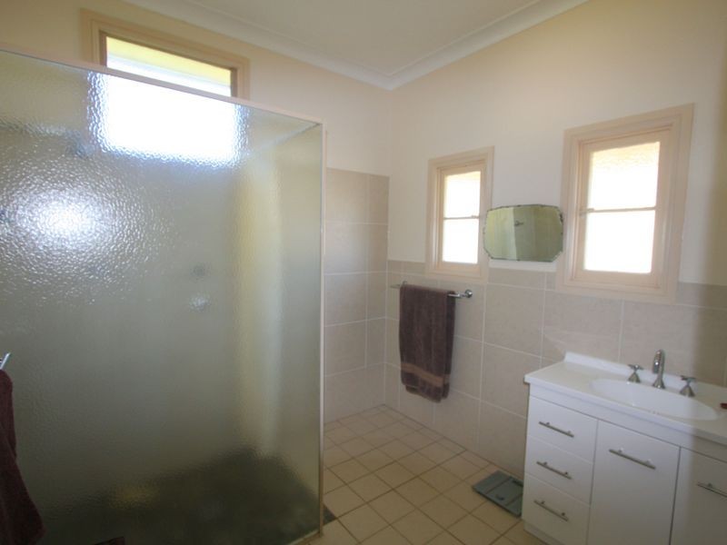 11 Roderick Street, Maclean NSW 2463