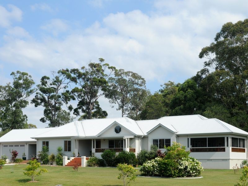 9 Whispering Pine Place, Gulmarrad NSW 2463