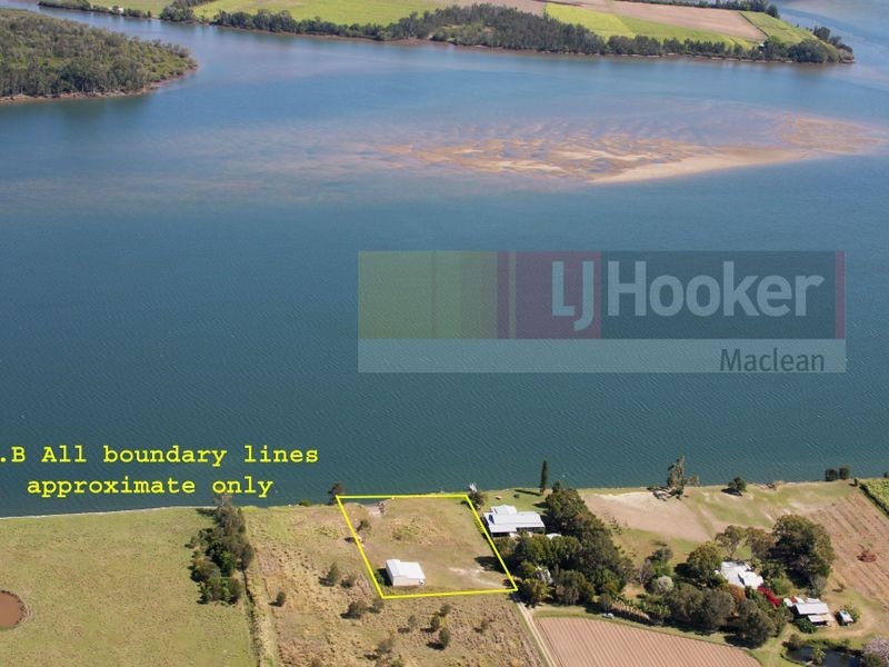 285 x School Road Palmers Island via, Yamba NSW 2464