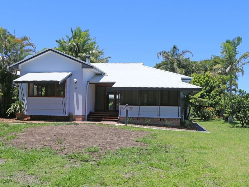 37 Chatsworth Road, Chatsworth NSW 2469