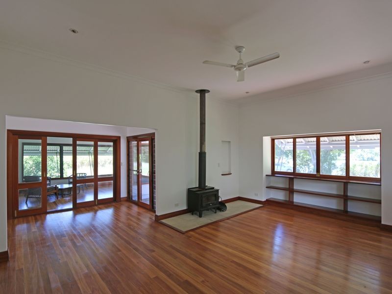 37 Chatsworth Road, Chatsworth NSW 2469