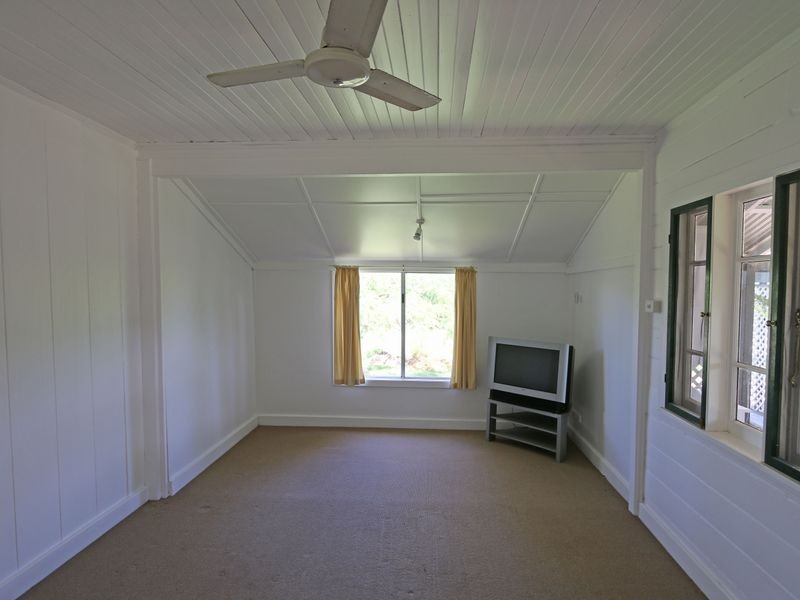 37 Chatsworth Road, Chatsworth NSW 2469