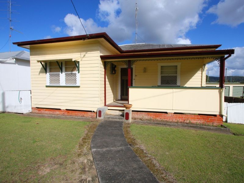 10 Taloumbi Street, Maclean NSW 2463