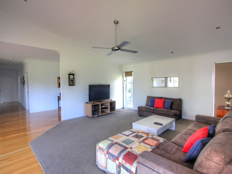 24 Whispering Pines, Gulmarrad NSW 2463