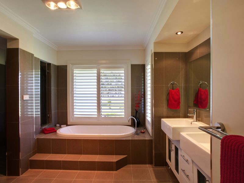 8 Whispering Pines, Gulmarrad NSW 2463