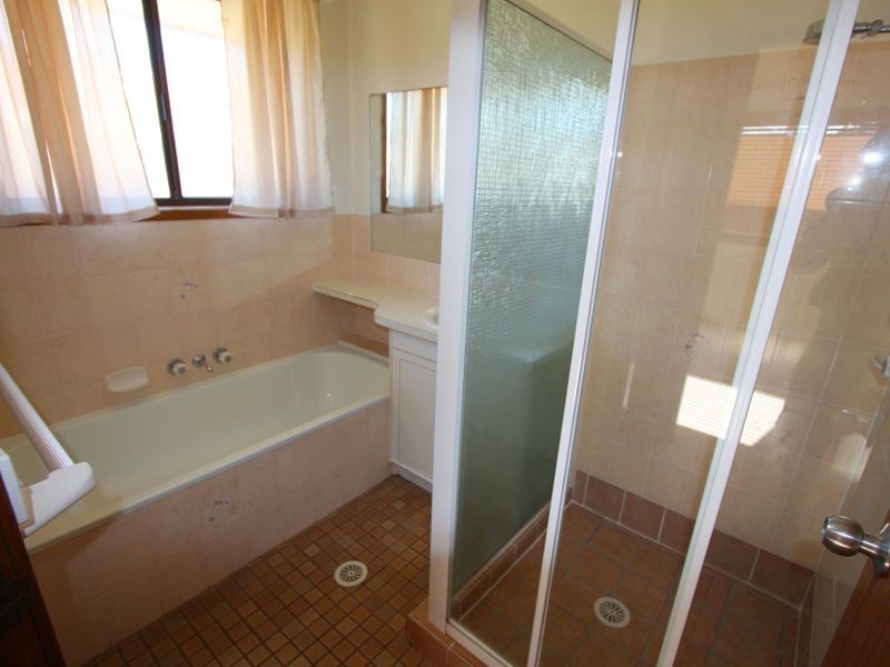 1 Melia Place, Yamba NSW 2464