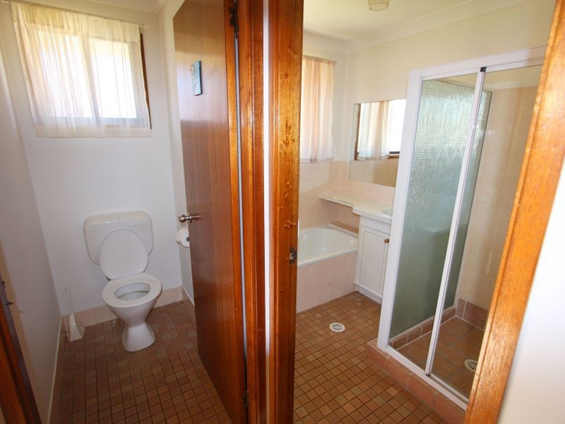 1 Melia Place, Yamba NSW 2464