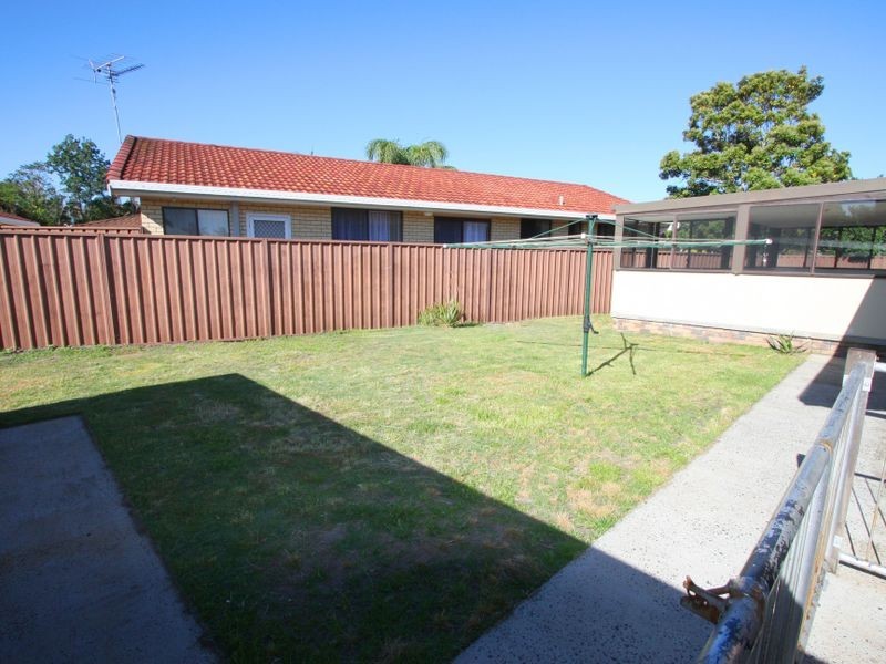 1 Melia Place, Yamba NSW 2464