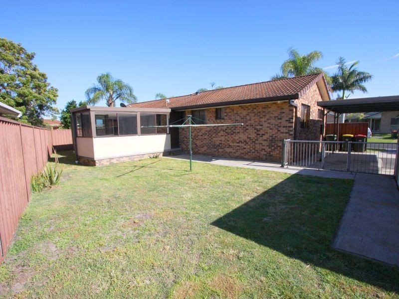 1 Melia Place, Yamba NSW 2464