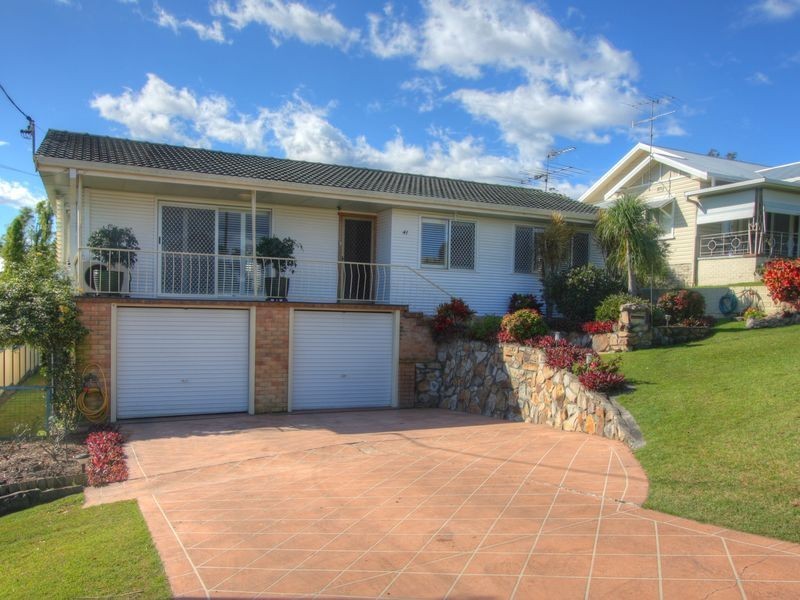 41 Taloumbi Street, Maclean NSW 2463