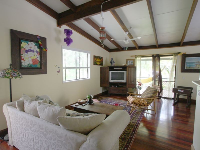 8x Carrington St. Palmers Island Via, Yamba NSW 2464