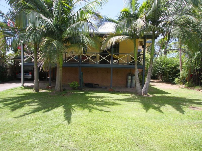 8x Carrington St. Palmers Island Via, Yamba NSW 2464