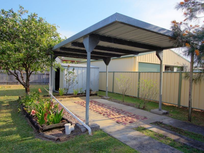 22 Central Avenue, Maclean NSW 2463