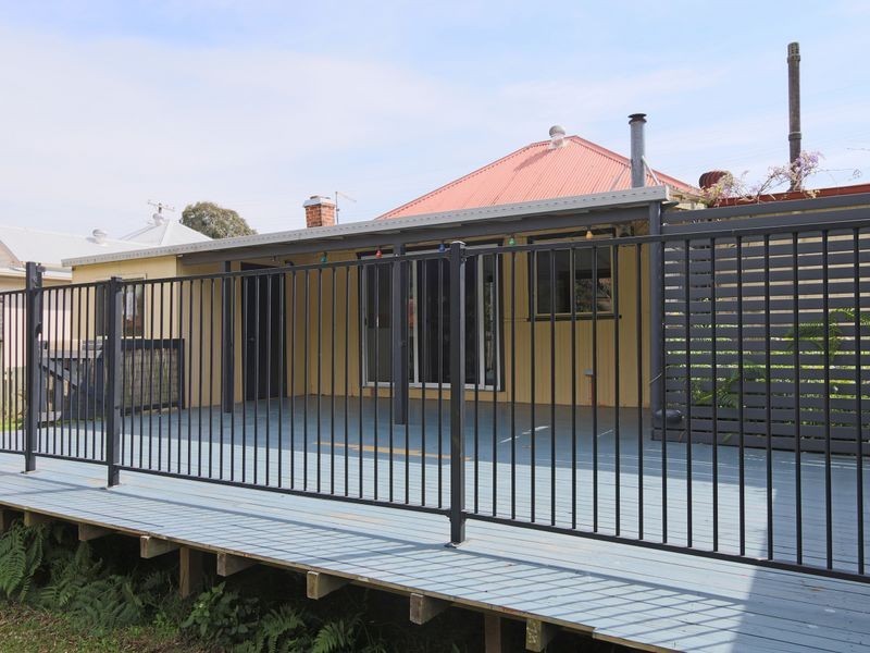 10 Gordon Street, Palmers Island NSW 2463