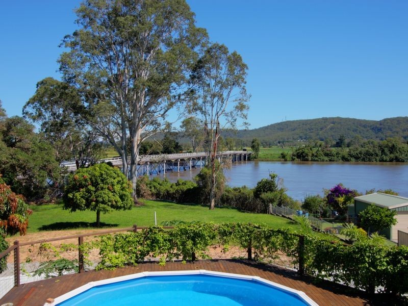 8 Cameron Street, Maclean NSW 2463