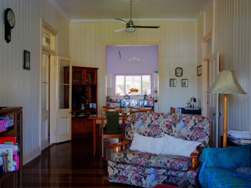 8 Cameron Street, Maclean NSW 2463