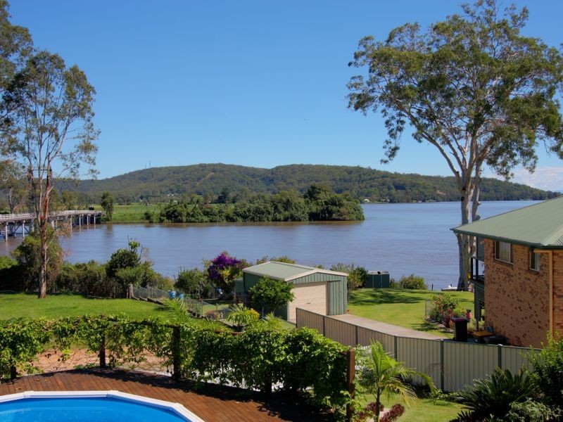 8 Cameron Street, Maclean NSW 2463