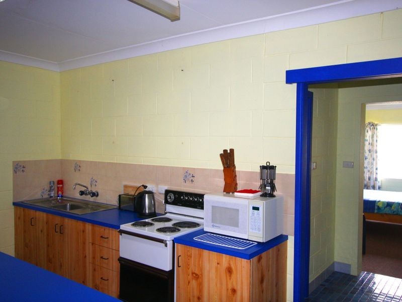1 and 2/28 Ocean Road, Brooms Head NSW 2463