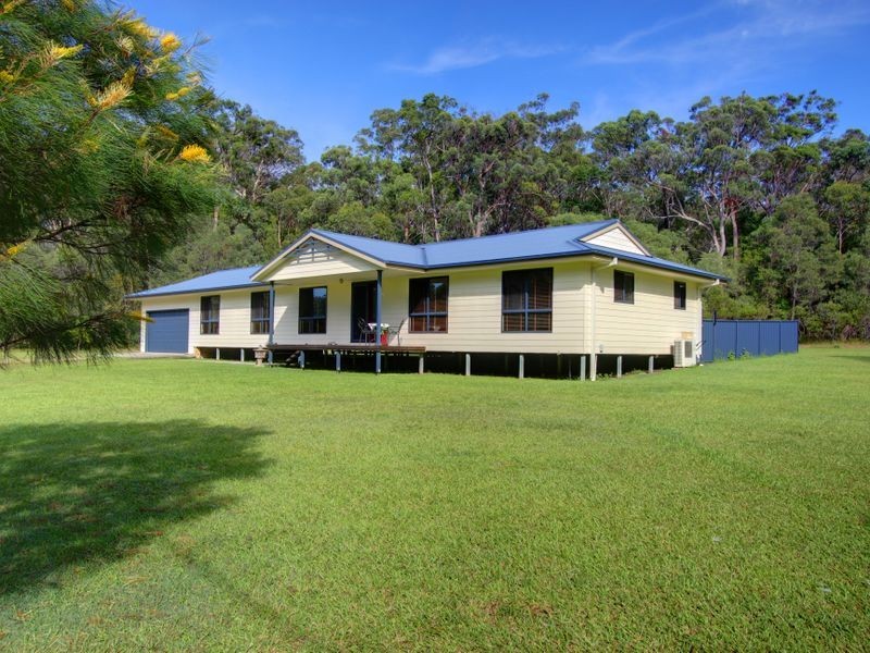 11 Gumhill Drive, Woombah NSW 2469