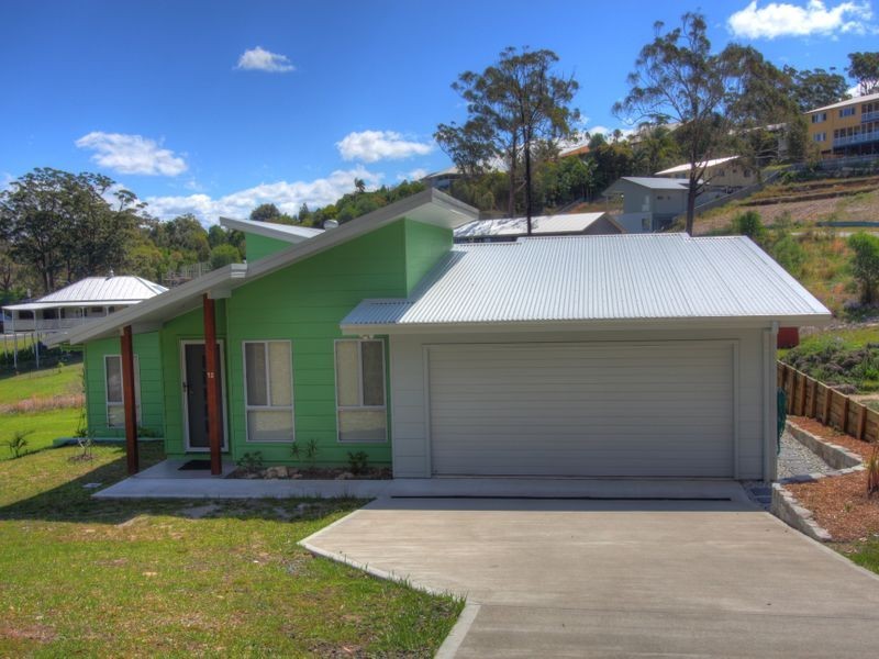 12 Highland Ridge, Maclean NSW 2463