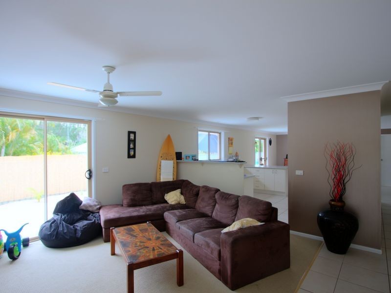 33 Middle Street, Woombah NSW 2469