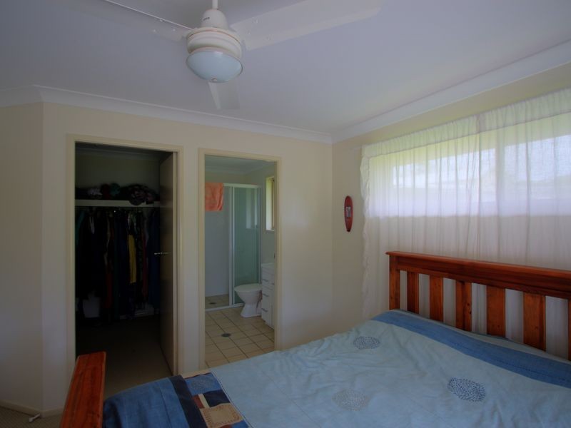 33 Middle Street, Woombah NSW 2469