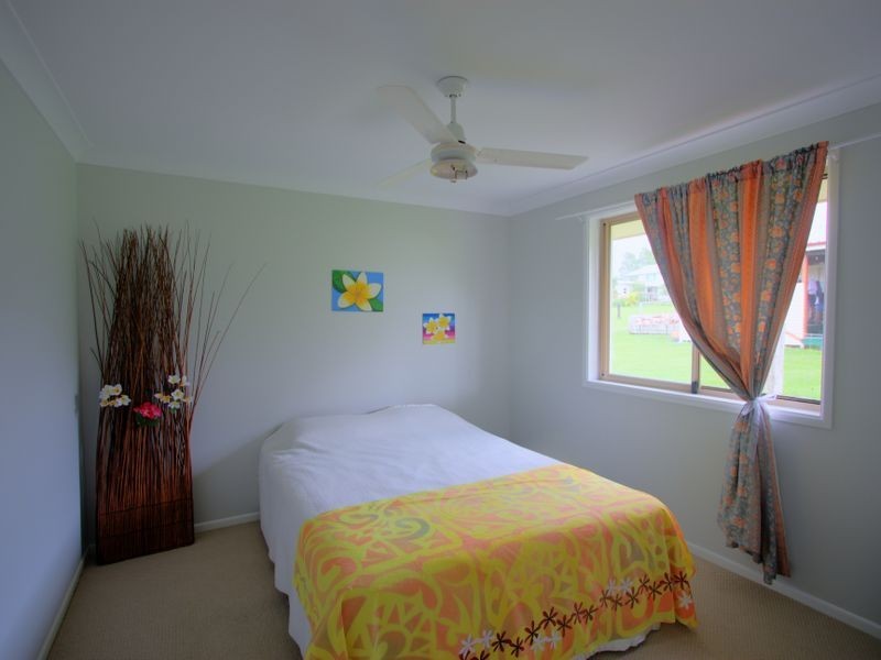 33 Middle Street, Woombah NSW 2469