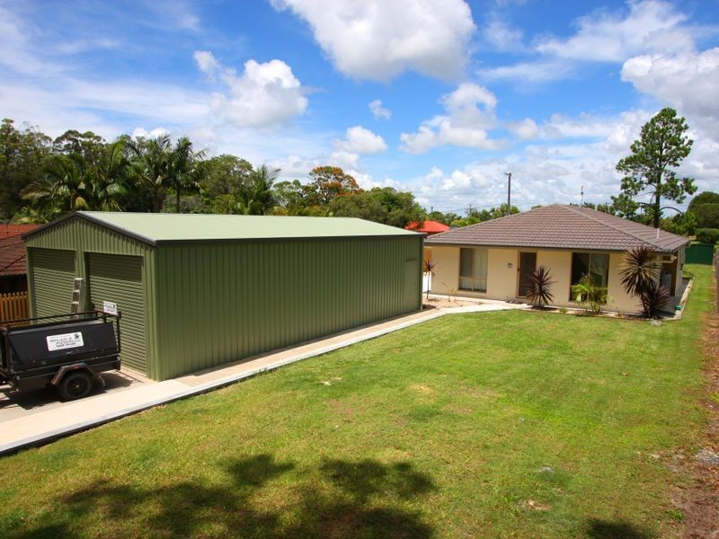 33 Middle Street, Woombah NSW 2469