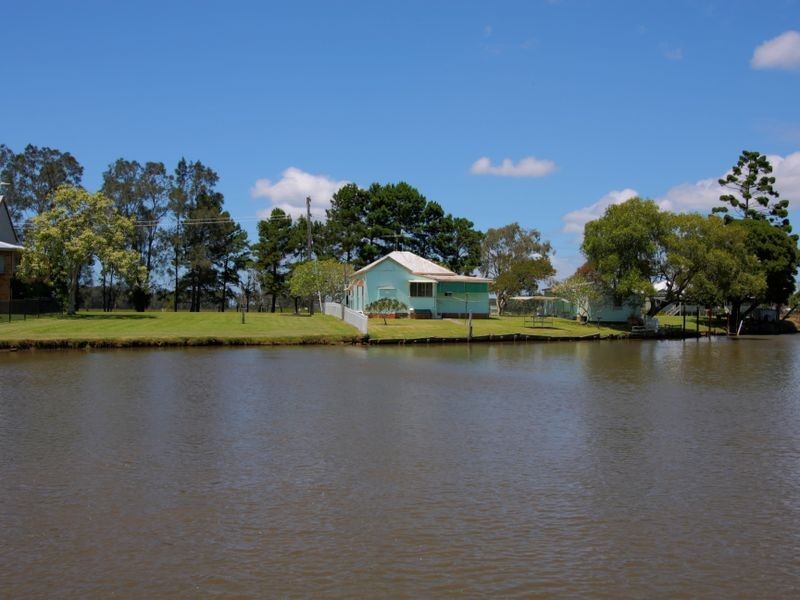 647 South Bank Road, Palmers Channel NSW 2463