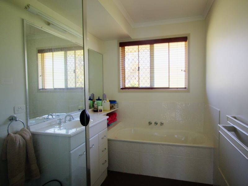 5 Robin Place, Gulmarrad NSW 2463